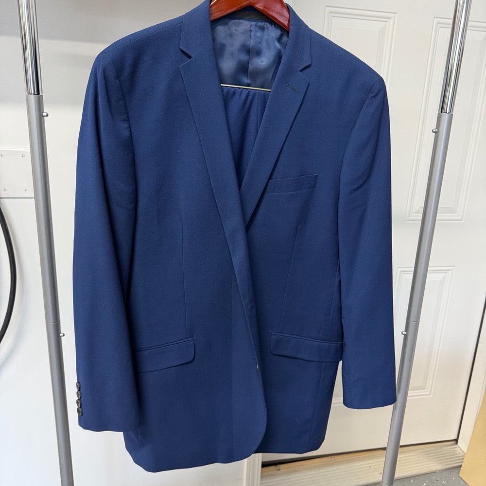 Kenneth Cole Navy Blue Men's Blazer - Single-Breasted Sport Coat